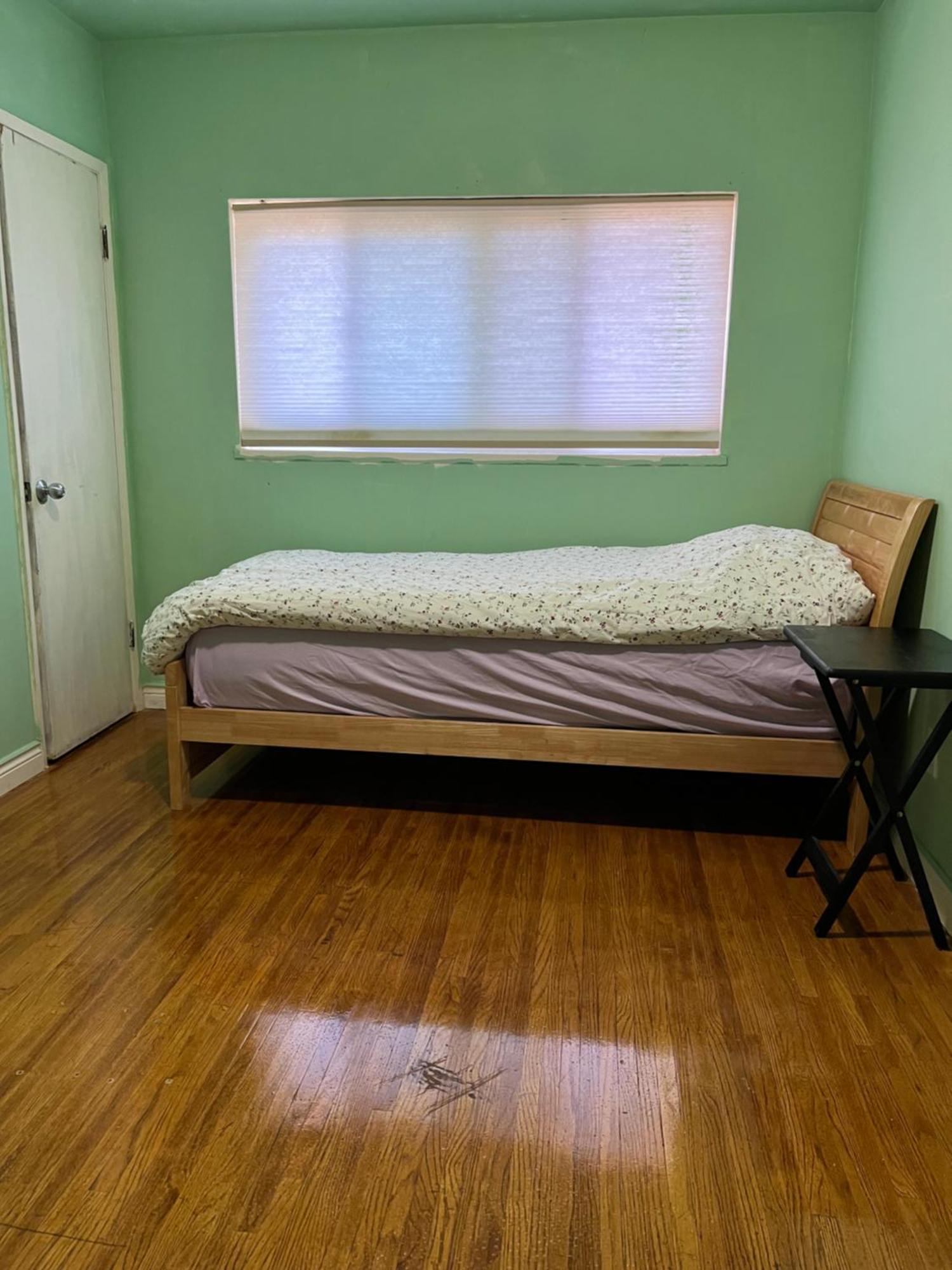 Surrey Central Green Bamboo House Екстериор снимка